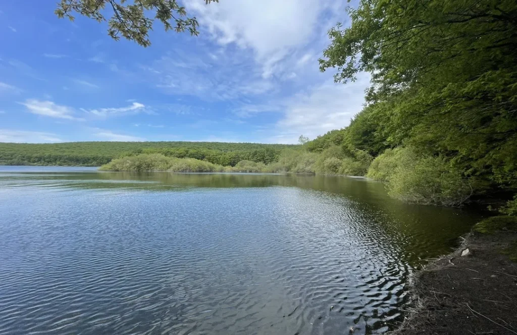 Lac de Laprade Haute randonnée