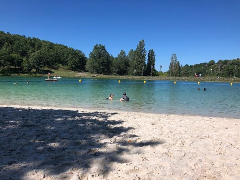 Lac de Montaigu de Quercy