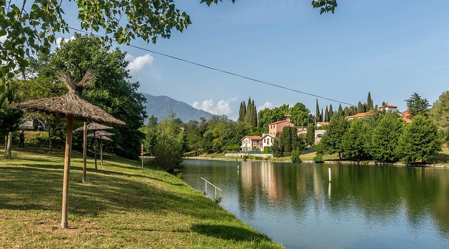 Lac de Vinça camping