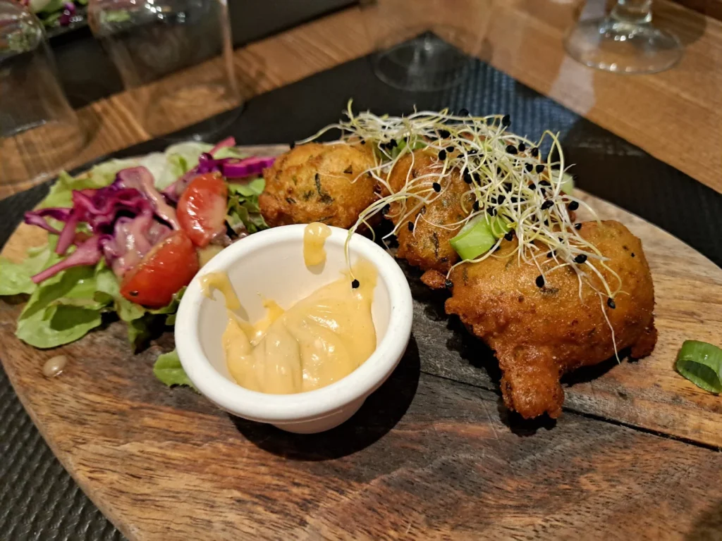 Micca Nome Restaurant ales