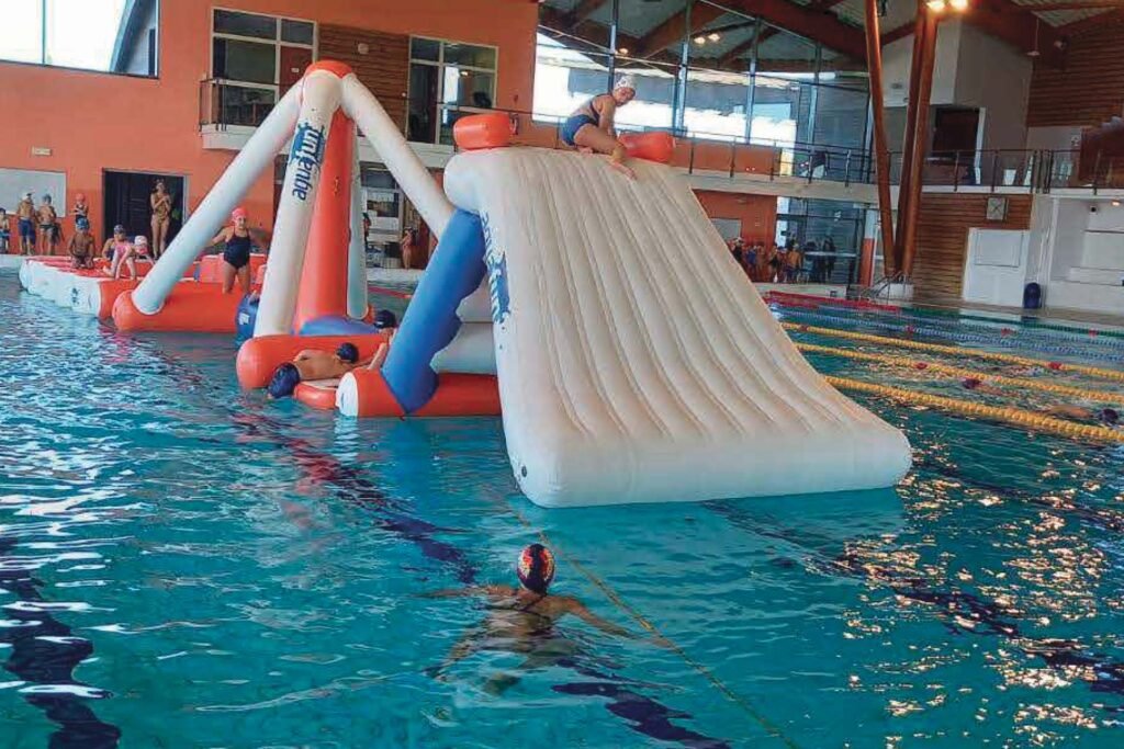 Piscine Ales Le toboggan