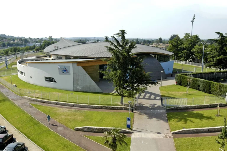 Piscine Ales toboggan