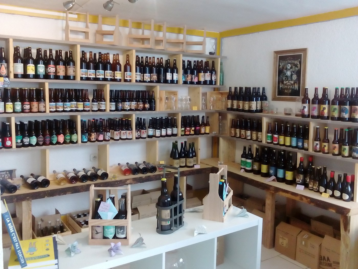 magasin ouvert le dimanche à Alès